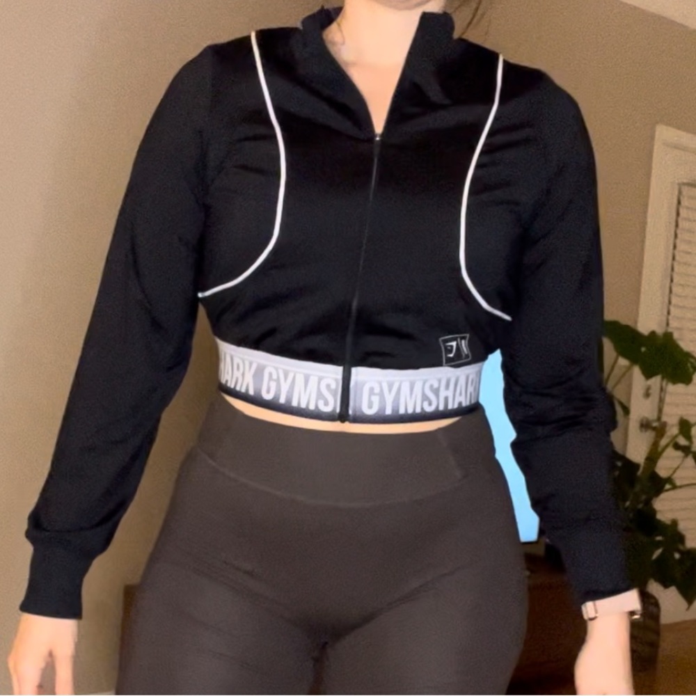 Gymshark Black Zip-Up Jacket